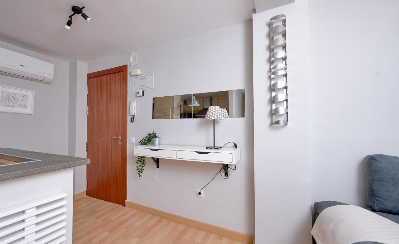 Holidays2Malaga Salitre 3 Bedroom Up To 7 People High Speed Wifi Bagian luar foto