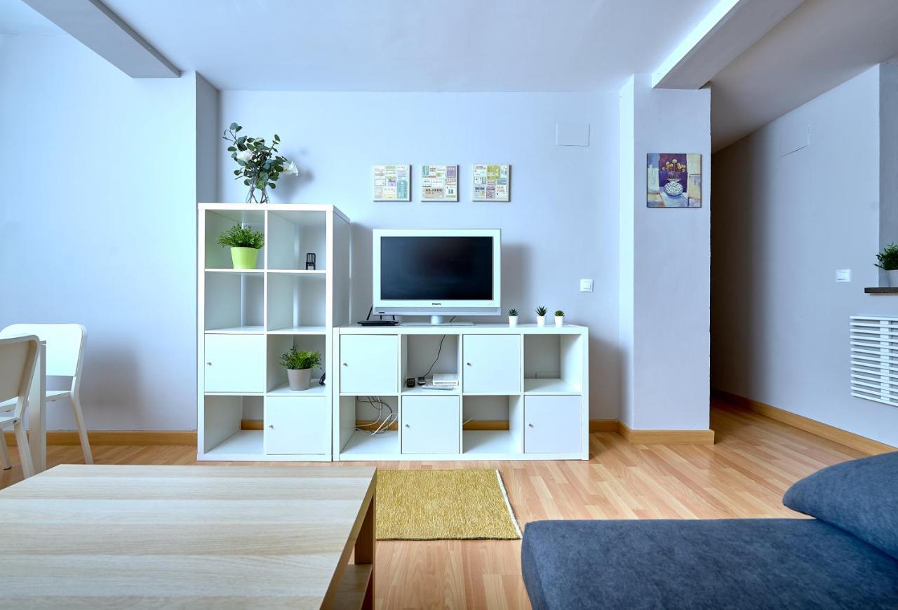 Holidays2Malaga Salitre 3 Bedroom Up To 7 People High Speed Wifi Bagian luar foto